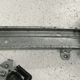 2005-2015 NISSAN XTERRA RIGHT REAR DOOR WINDOW REGULATOR WITH MOTOR ASSY OE