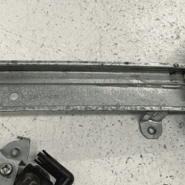 2005-2015 NISSAN XTERRA RIGHT REAR DOOR WINDOW REGULATOR WITH MOTOR ASSY OE