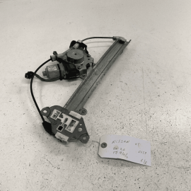 2005-2015 NISSAN XTERRA RIGHT REAR DOOR WINDOW REGULATOR WITH MOTOR ASSY OE