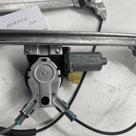 2003-2009 HUMMER H2 FRONT RIGHT PASSENGER SIDE DOOR WINDOW REGULATOR & MOTO