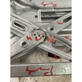 2010-13 Kia Forte Front Right Window Regulator with Motor OEM Sedan ONLY  2010-13 Kia Forte Front Right Window Regulator with Motor OEM Sedan ONLY