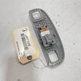 2018-2023 GMC TERRAIN ROOF REAR RIGHT PASSENGER SIDE COURTESY LIGHT LAMP OE