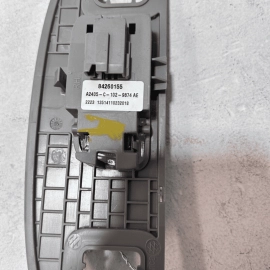 2018-2023 GMC TERRAIN ROOF REAR RIGHT PASSENGER SIDE COURTESY LIGHT LAMP OE