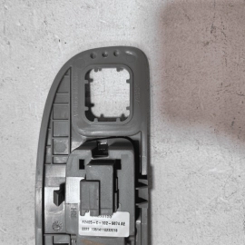 2018-2023 GMC TERRAIN ROOF REAR RIGHT PASSENGER SIDE COURTESY LIGHT LAMP OE
