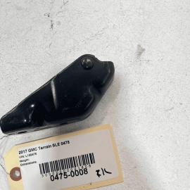 2018-23 GMC TERRAIN REAR LEFT TAILGATE LIFTGATE LIFT CYLINDER STRUT BRACKET