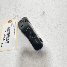 2018-23 GMC TERRAIN REAR LEFT TAILGATE LIFTGATE LIFT CYLINDER STRUT BRACKET