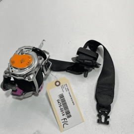 GMC TERRAIN SLE 2018-2023 FRONT LEFT DRIVER SIDE SEAT BELT RETRACTOR OEM 1P