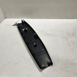 2018 - 2023 GMC TERRAIN LIFTGATE TAILGATE UPPER TRIM COVER PANEL BACK DOOR  2018 - 2023 GMC TERRAIN LIFTGATE TAILGATE UPPER TRIM COVER PANEL BACK DOOR