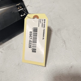 2018 - 2023 GMC TERRAIN LIFTGATE TAILGATE UPPER TRIM COVER PANEL BACK DOOR  2018 - 2023 GMC TERRAIN LIFTGATE TAILGATE UPPER TRIM COVER PANEL BACK DOOR