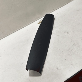 2018 - 2023 GMC TERRAIN LIFTGATE TAILGATE UPPER TRIM COVER PANEL BACK DOOR  2018 - 2023 GMC TERRAIN LIFTGATE TAILGATE UPPER TRIM COVER PANEL BACK DOOR