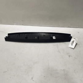 2018 - 2023 GMC TERRAIN LIFTGATE TAILGATE UPPER TRIM COVER PANEL BACK DOOR  2018 - 2023 GMC TERRAIN LIFTGATE TAILGATE UPPER TRIM COVER PANEL BACK DOOR