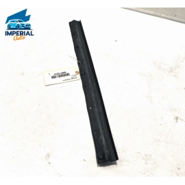 2018 - 2023 GMC TERRAIN TAILGATE LIFTGATE UPPER WEATHERSTRIP SEAL OEM