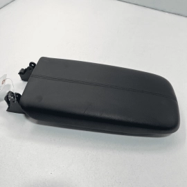2018 - 2020 GMC TERRAIN CENTER CONSOLE ARMREST ARM REST STORAGE LID COVER O