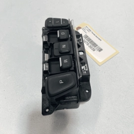GMC TERRAIN 2018 - 2022 CENTER CONSOLE TRANSMISSION SHIFTER GEAR SELECTOR O