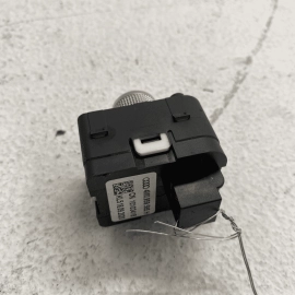 AUDI 2018-2023 A5 SPORTBACK FRONT LEFT DRIVER SIDE DOOR OUTER MIRROR SWITCH AUDI 2018-2023 A5 SPORTBACK FRONT LEFT DRIVER SIDE DOOR OUTER MIRROR SWITCH