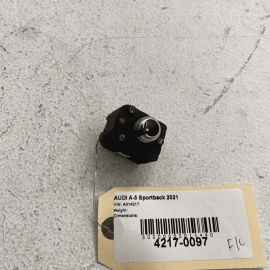 AUDI 2018-2023 A5 SPORTBACK FRONT LEFT DRIVER SIDE DOOR OUTER MIRROR SWITCH AUDI 2018-2023 A5 SPORTBACK FRONT LEFT DRIVER SIDE DOOR OUTER MIRROR SWITCH