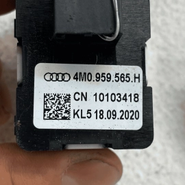 AUDI 2018-2023 A5 SPORTBACK FRONT LEFT DRIVER SIDE DOOR OUTER MIRROR SWITCH AUDI 2018-2023 A5 SPORTBACK FRONT LEFT DRIVER SIDE DOOR OUTER MIRROR SWITCH