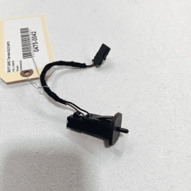 2018 - 2022 GMC TERRAIN CENTER CONSOLE FLOOR INTERIOR LIGHT LAMP SWITCH OEM