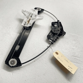 VOLKSWAGEN JETTA 2019 - 2021 REAR RIGHT PASSENGER SIDE DOOR WINDOW REGULATO