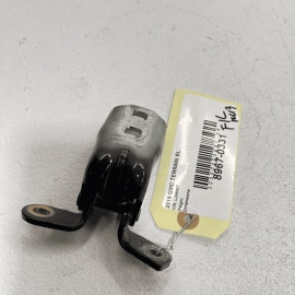 GMC TERRAIN 2018-2023 FRONT RIGHT OR LEFT SIDE LOWER DOOR HINGE OEM =634D= 