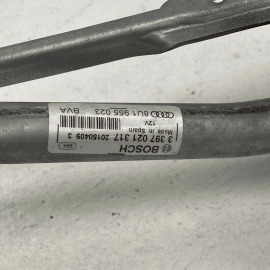 15-18 AUDI Q3 WINDSHIELD WIPER TRANSMISSION LINKAGE W/MOTOR OEM 8U1955023