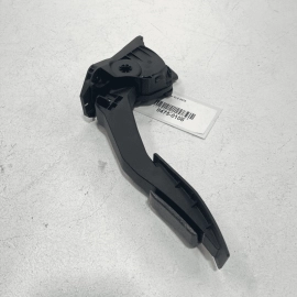 2018-2020 GMC TERRAIN SL SLE SLT 1.5L GAS PEDAL ACCELERATOR THROTTLE SENSOR