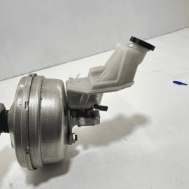 2018 - 2023 GMC TERRAIN BRAKE MASTER CYLINDER & BOOSTER & RESERVOIR OEM
