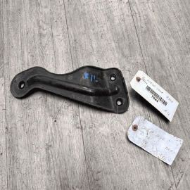 2009-2020 DODGE JOURNEY REAR LEFT DRIVER SIDE CROSSMEMBER BRACKET SUPPORT O