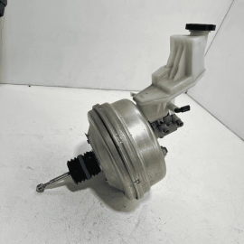 2018-2023 GMC TERRAIN BRAKE BOOSTER W/ MASTER CYLINDER & RESERVOIR OEM
