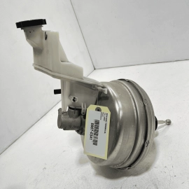 2018-2023 GMC TERRAIN BRAKE BOOSTER W/ MASTER CYLINDER & RESERVOIR OEM