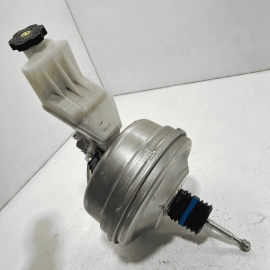 2018-2023 GMC TERRAIN BRAKE BOOSTER W/ MASTER CYLINDER & RESERVOIR OEM