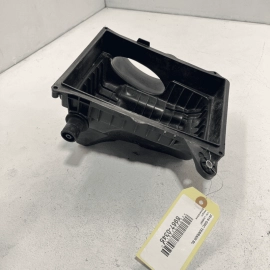 GMC TERRAIN SL 2018-2023 ENGINE AIR CLEANER INTAKE FILTER LOWER HOUSING BOX