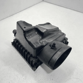 GMC TERRAIN SL 2018-2023 ENGINE AIR CLEANER INTAKE FILTER LOWER HOUSING BOX