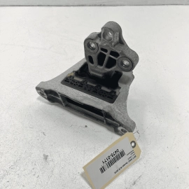 2018-2022 GMC TERRAIN 1.5L AWD TRANSMISSION MOUNT SUPPORT BRACKET OEM