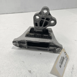 2018-2022 GMC TERRAIN 1.5L AWD TRANSMISSION MOUNT SUPPORT BRACKET OEM