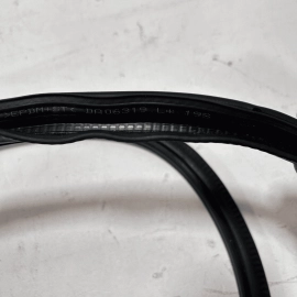 2012-2022 VOLKSWAGEN PASSAT REAR LEFT DRIVER DOOR BODY WEATHERSTRIP SEAL OE