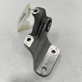 2018 - 2022 GMC TERRAIN 1.5L TRANSMISSION LOWER SUPPORT MOUNT BRACKET OEM