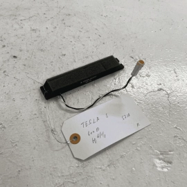 2012-2016 TESLA MODEL S KEYLESS ENTRY ANTENNA