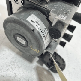 GMC TERRAIN 2019-2021 ABS ANTI LOCK BRAKE PUMP MODULE UNIT & MOUNT BRACKET 