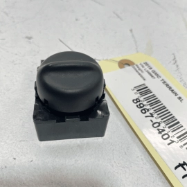 2018-2019-2020-2021-2022-2023 GMC TERRAIN FRONT LEFT SEAT LUMBAR SWITCH OEM 2018-2019-2020-2021-2022-2023 GMC TERRAIN FRONT LEFT SEAT LUMBAR SWITCH OEM
