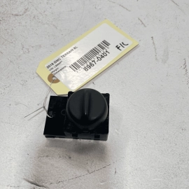 2018-2019-2020-2021-2022-2023 GMC TERRAIN FRONT LEFT SEAT LUMBAR SWITCH OEM 2018-2019-2020-2021-2022-2023 GMC TERRAIN FRONT LEFT SEAT LUMBAR SWITCH OEM