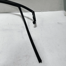 Front Left Door Glass Run Channel Weatherstrip Seal GMC Terrain 2018-2023 O
