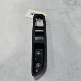 Front Left Driver Side Door Armrest Switch Mount Plate GMC Terrain 2018-202