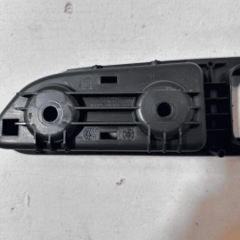 Front Left Driver Side Door Armrest Switch Mount Plate GMC Terrain 2018-202