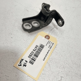 GMC TERRAIN 2018-2023 FRONT RIGHT OR LEFT SIDE LOWER DOOR HINGE OEM =G9K= 1