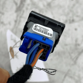 2015-2021 DODGE CHARGER REAR CONSOLE RIGHT SEAT HEAT CONTROL SWITCH OEM