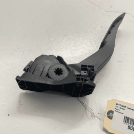 GMC TERRAIN 2018-2020 2.0L GAS PEDAL ACCELERATOR THROTTLE SENSOR OEM
