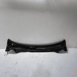 2018-2023 GMC TERRAIN FRONT WINDSHIELD WIPER COWL GRILLE PANEL OEM 84227977