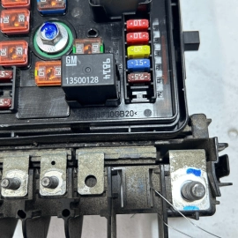 Engine Bay Fuse Relay Junction Box Block GMC Terrain 2018-2021 OEM
