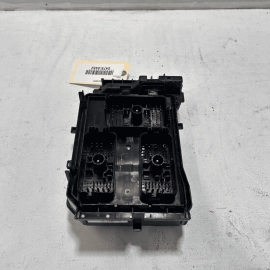 Engine Bay Fuse Relay Junction Box Block GMC Terrain 2018-2021 OEM